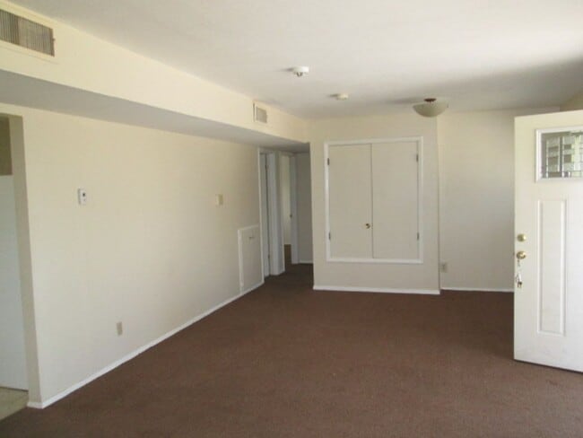 Building Photo - Here It Is!