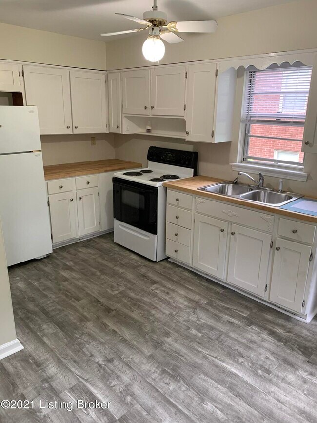 Foto del edificio - 2624 Longview Ave