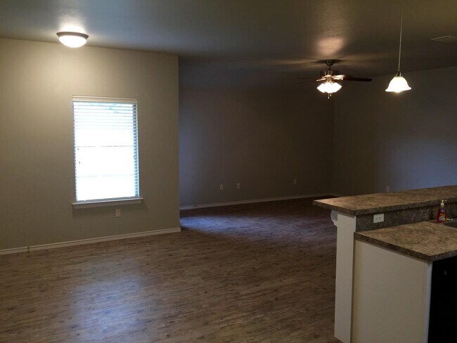 Building Photo - 9801 Avenue W