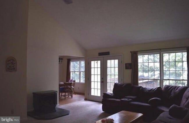 Building Photo - 808 Chantilly Ln