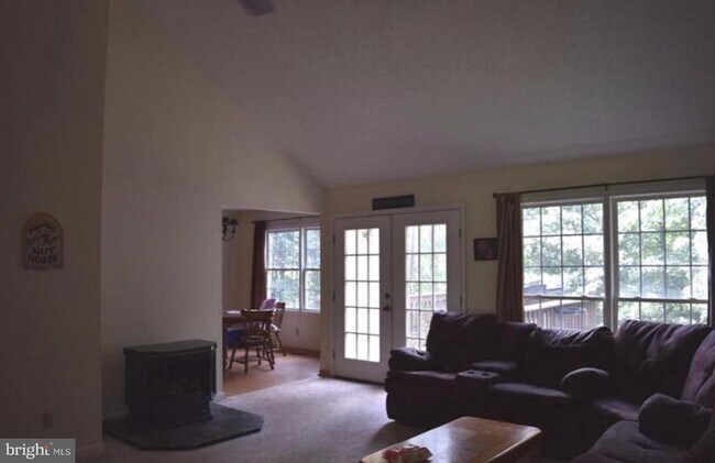 Foto del edificio - 808 Chantilly Ln