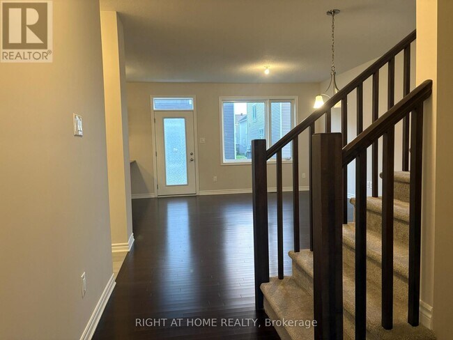 Building Photo - 1906 Haiku St