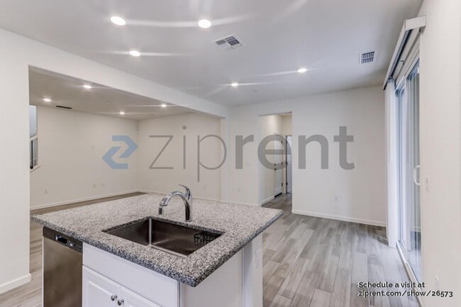 Building Photo - 4016 Matterhorn Pl