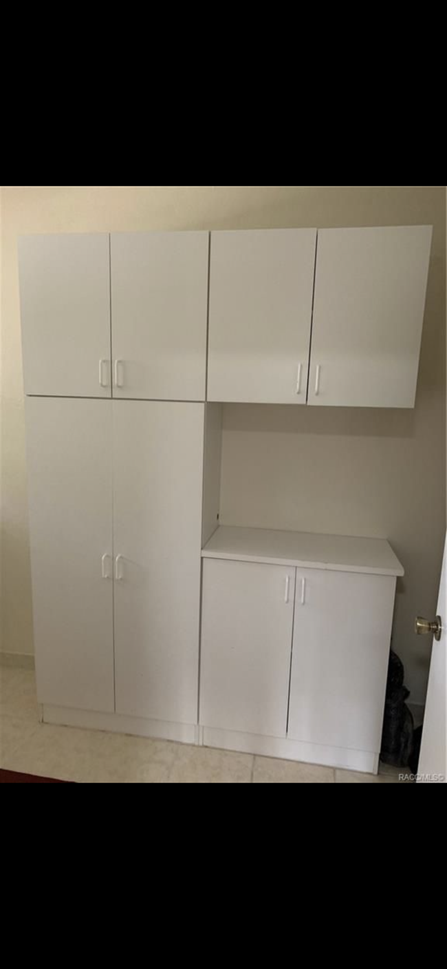 Laundry room storage - 115 E Hartford St