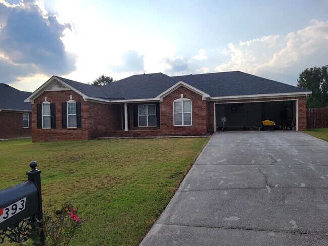 Foto del edificio - 3393 Thames Pl