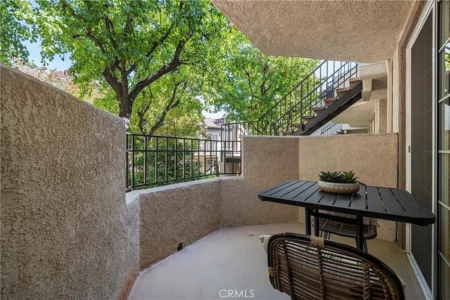 Foto del edificio - 24143 Del Monte Dr.