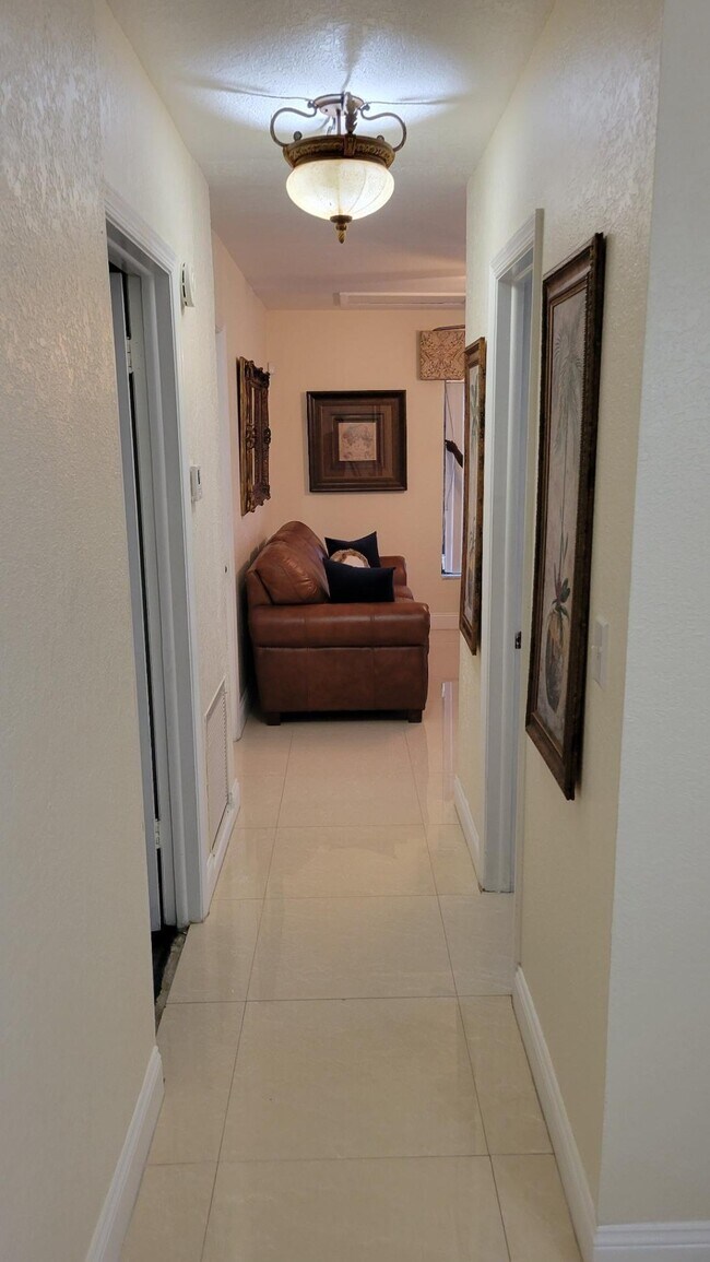 6707 Oakmont, North Lauderdale, FL 33068 House Rental in North
