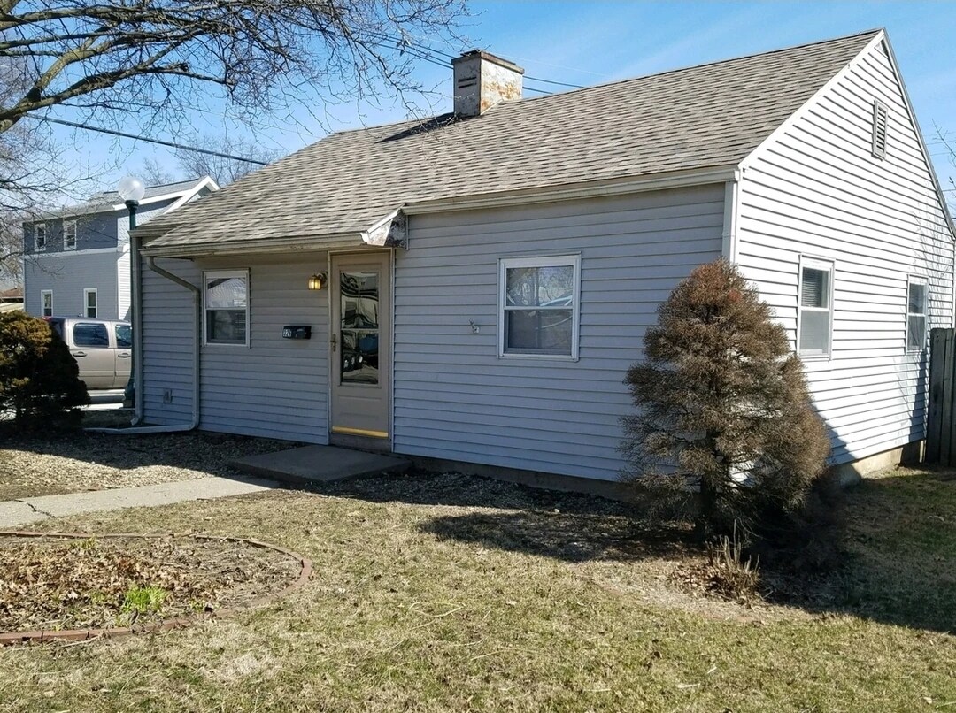 Primary Photo - 326 Miller Ave