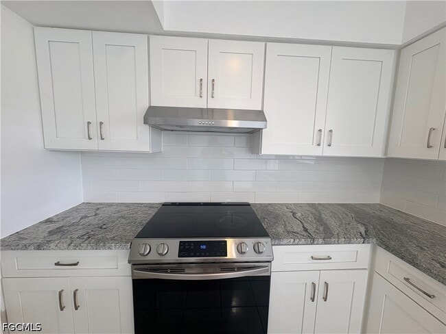 Foto del edificio - 436 Bayshore Dr