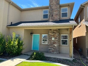 Building Photo - 394 E 600 S