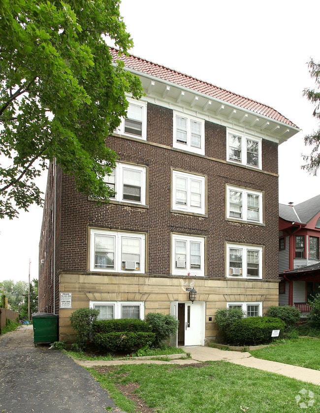 13468 Clifton Blvd, Lakewood, OH 44107 Apartments Lakewood, OH
