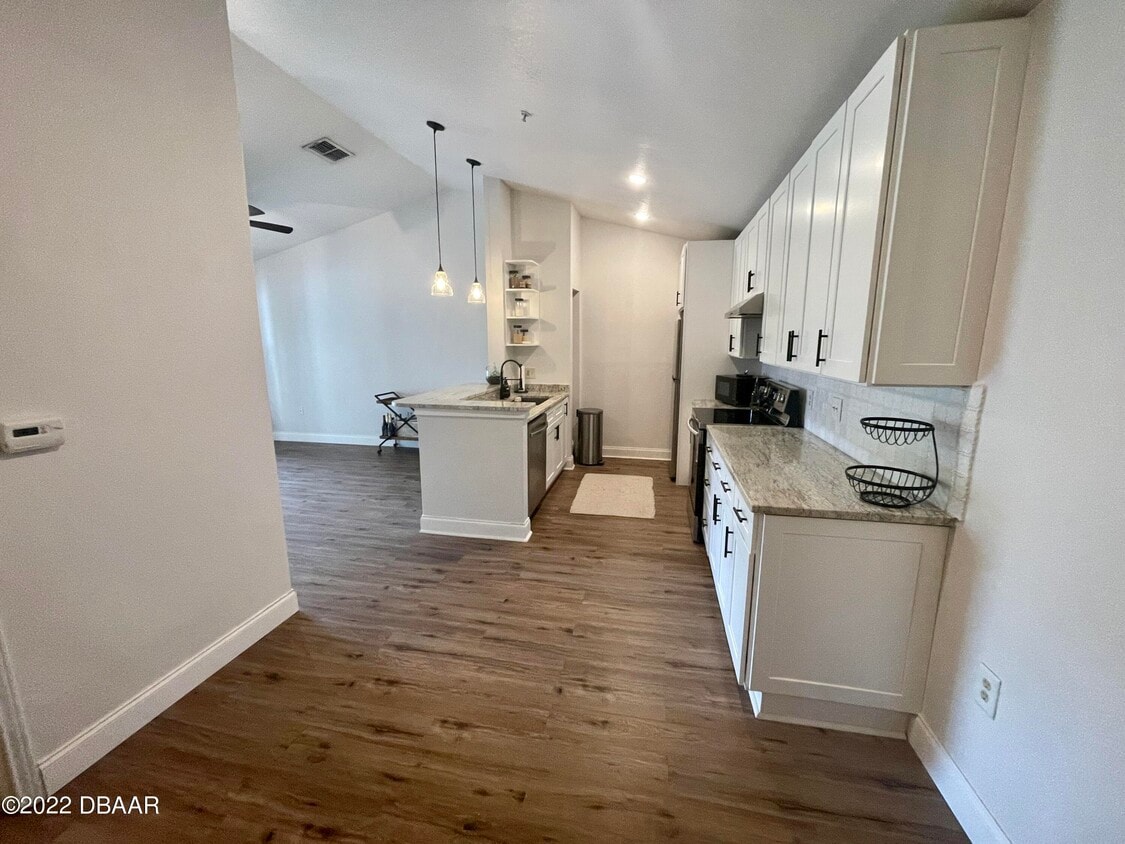 940 Village Trail Unit 9304, Ponce Inlet, FL 32127 Condo for Rent in