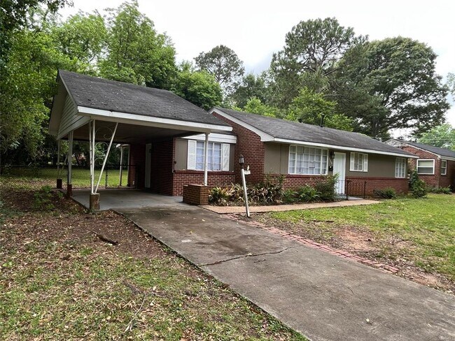 Foto del edificio - 2810 Biltmore Ave