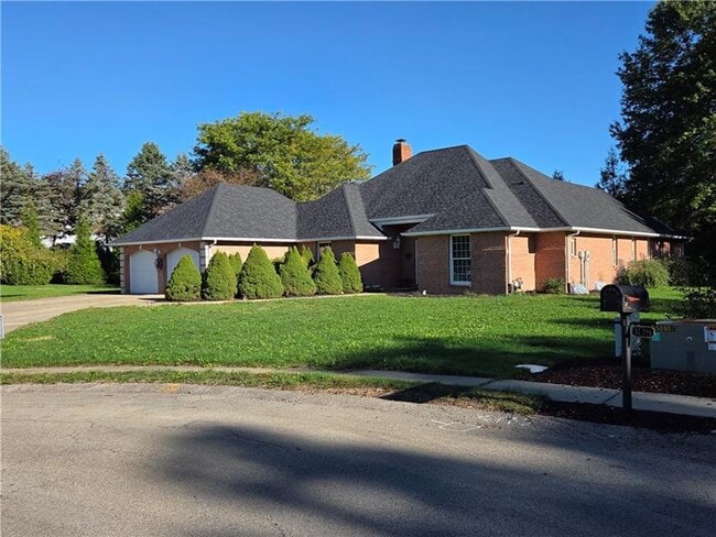 Building Photo - 111 Saddle Brook Cir