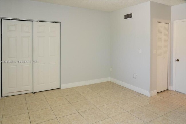 Foto del edificio - 3 bedroom in North Miami FL 33161