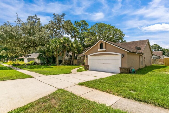 Building Photo - 1322 American Elm Dr