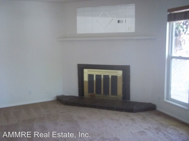 Foto del edificio - 7571 Prairie Rd NE