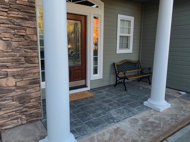 Building Photo - 191 N Cove Colony Way