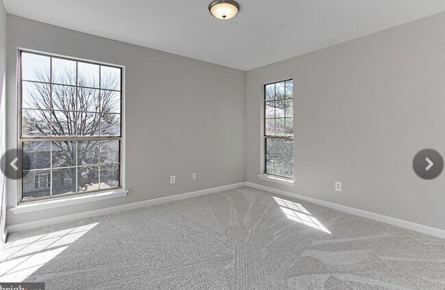 Foto del edificio - 3906 Penderview Dr