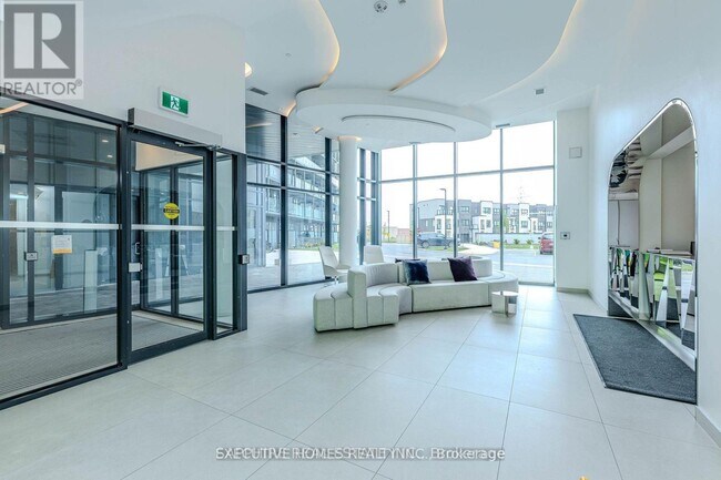 Building Photo - 3210 Dakota Cmn