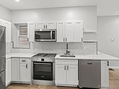 Building Photo - 2550 Cecil B. Moore Ave