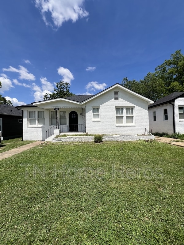 Photo - 2811 East 5th Avenue