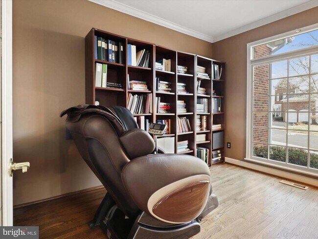 Foto del edificio - 3732 Center Way