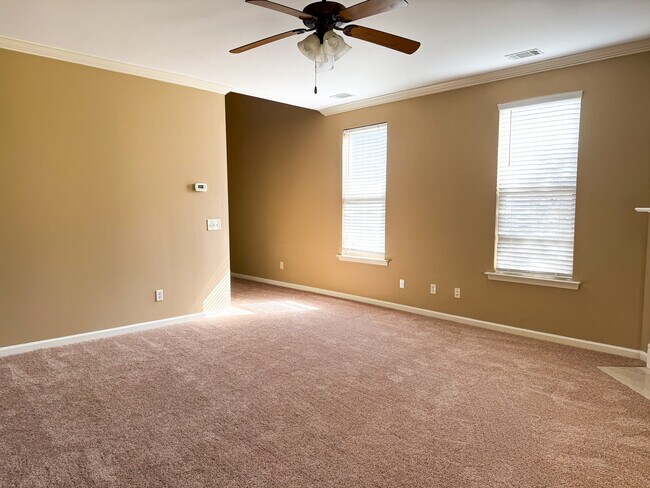 Foto del edificio - 1252 Washington Dr