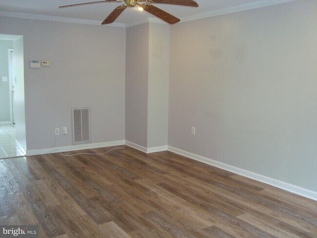 Building Photo - 1807 Arwell Ct