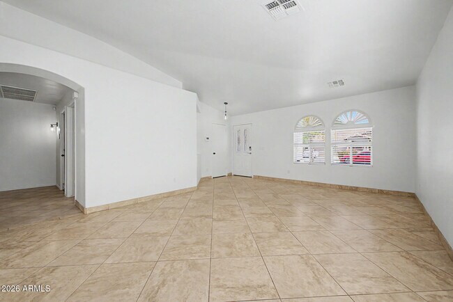 Building Photo - 15337 W Poinsettia Dr