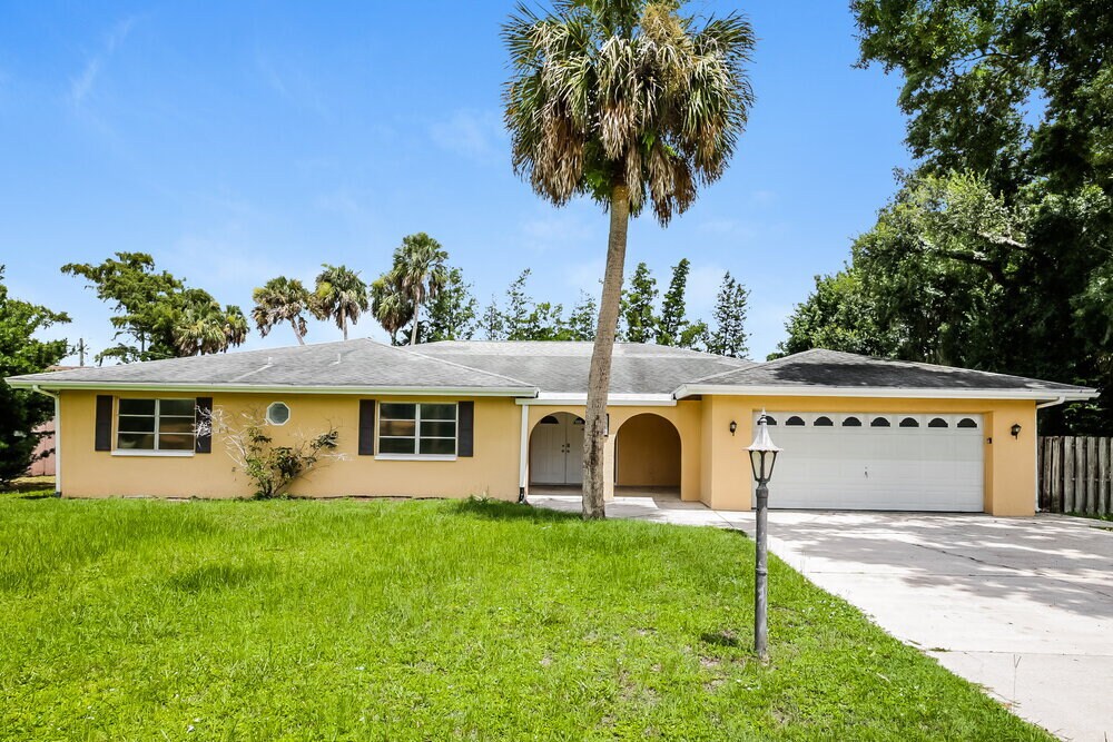 Foto principal - 2414 Davis Blvd