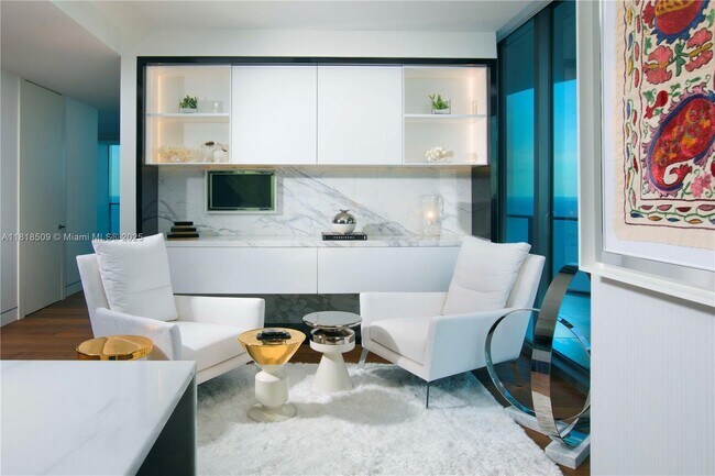 Foto del edificio - 19575 Collins Ave