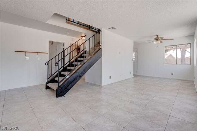 Building Photo - 5519 Myron Cir