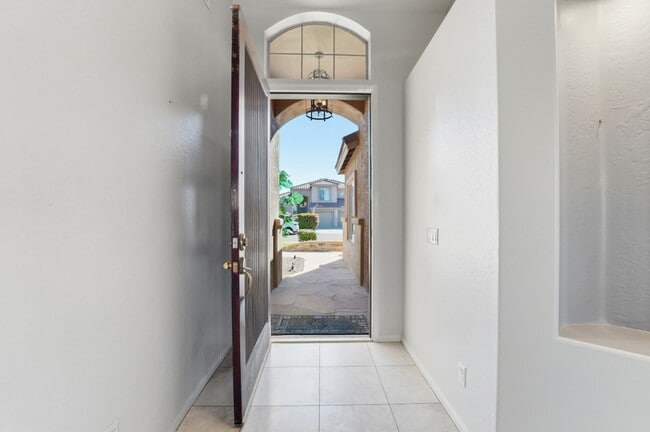 Building Photo - 7180 W Trails Dr