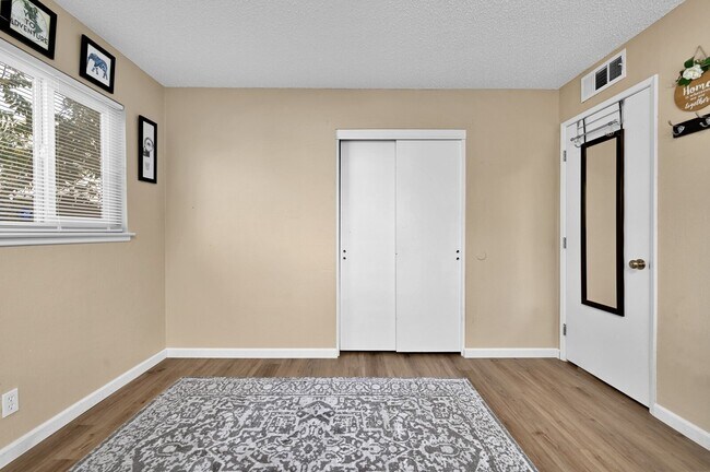 Bedroom 2 - 1914 S Backer Ave