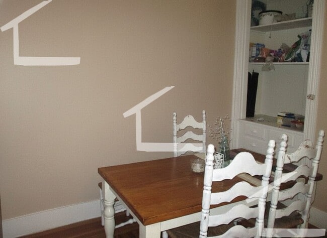 Building Photo - No Brokers Fee, Steps from the T Stop, Eat-in Kitchen Porch, Parking for Rent, Pets Friendly