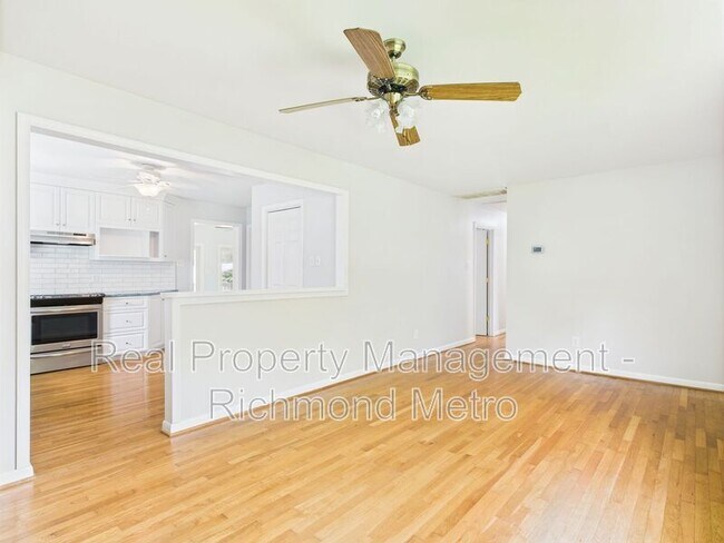 Foto del edificio - 2318 Aspen Ave
