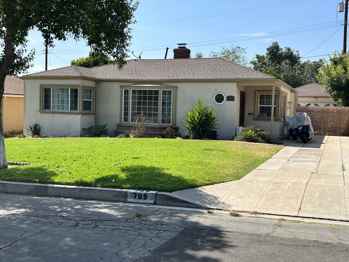 House Front - 709 E Valencia Ave