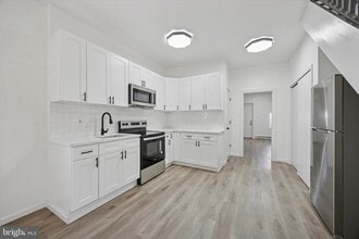 Building Photo - 1703 Belfield Ave