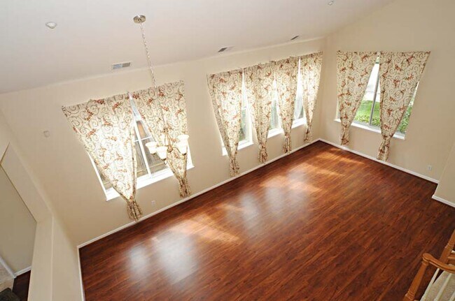 Foto del edificio - 34245 Myrtle Ln