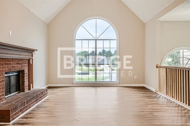 Foto del edificio - 4802 Country Cove Way