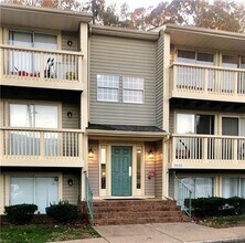 Building Photo - 1610 Arlyn Cir