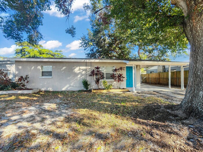 Foto principal - 5391 86th Ave