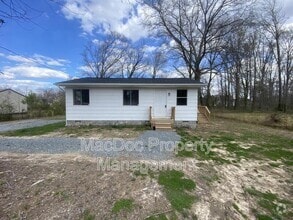 Building Photo - 6037 Rosedale Dr