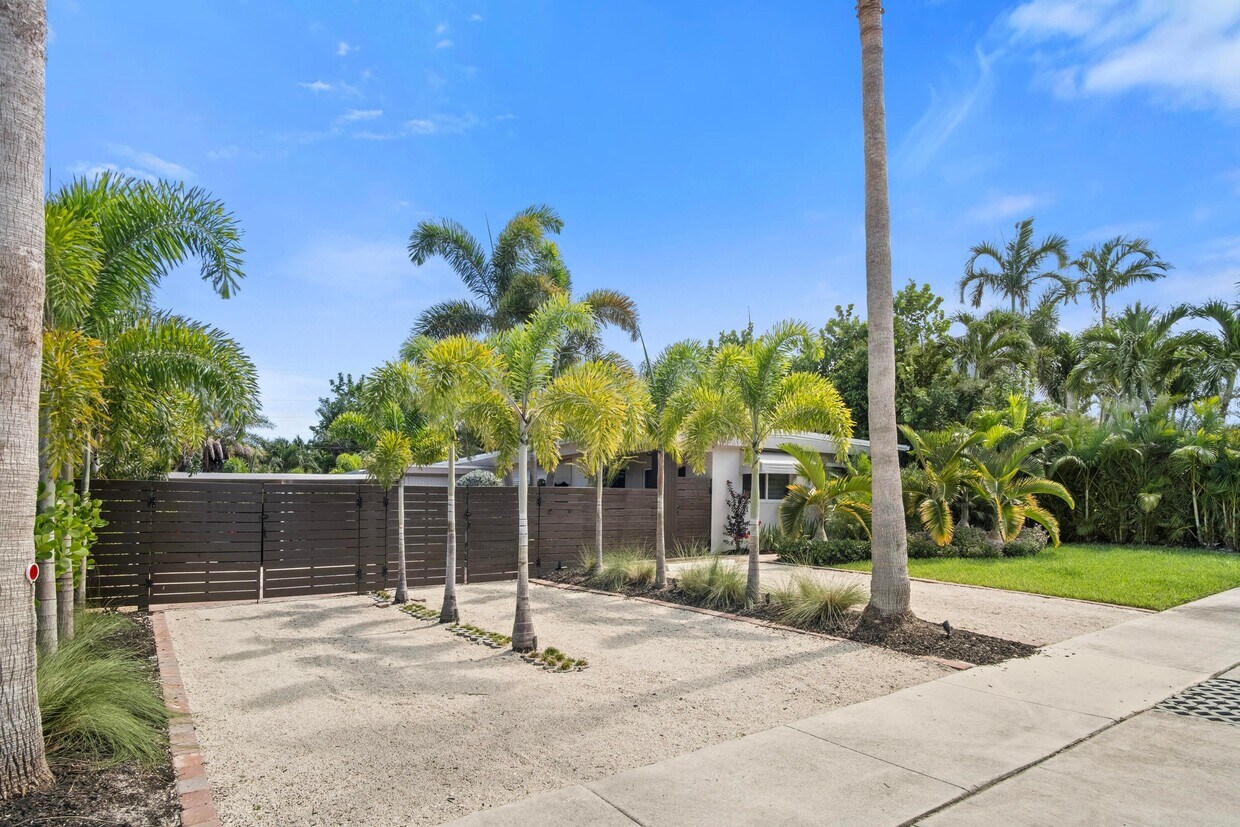 Foto principal - 214 SW 1st Ave