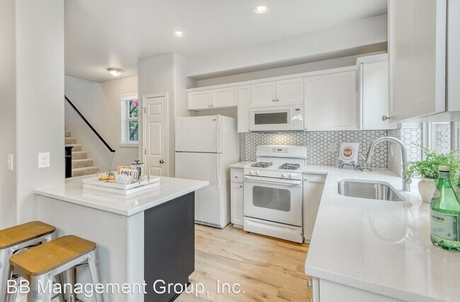 Foto del edificio - 3 br, 2.5 bath House - 16195 SW Holland Lane