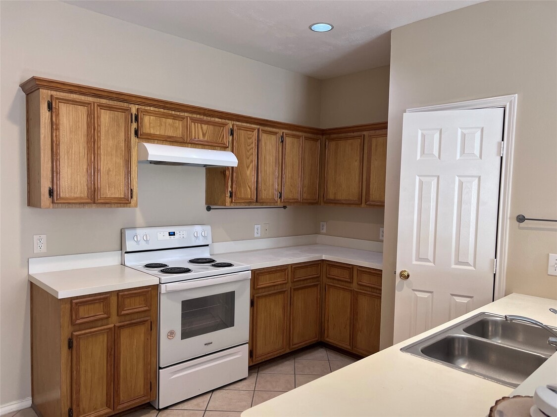 Foto del edificio - 12735 Wisteria Park Dr