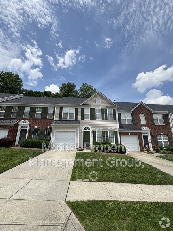 Building Photo - 6000 Boathouse Ln