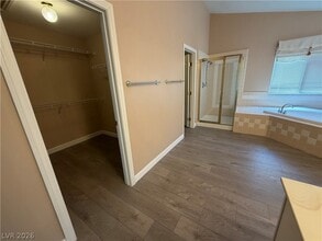 Building Photo - 2381 Goldfire Cir