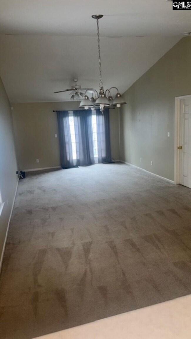 Foto del edificio - 151 Larkspur Ln